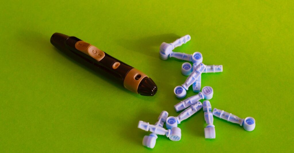 Close-up of a diabetes lancet device with lancets on a vibrant green background. — insulin therapy for type 1 diabetes